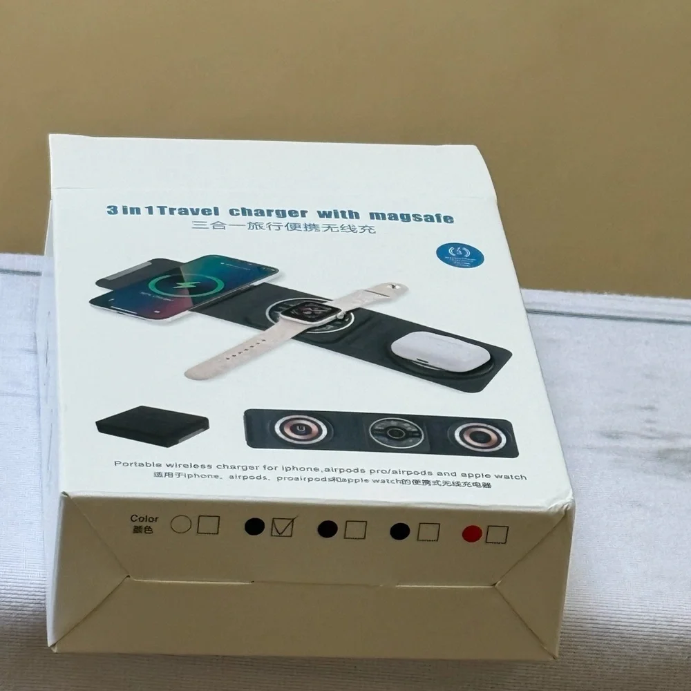 3-in-1 Wireless Travel Charger with MagSafe